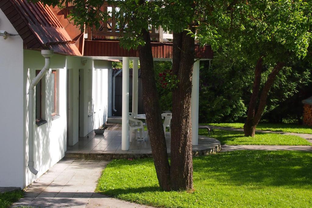 Maenni Guesthouse Haapsalu Pokój zdjęcie